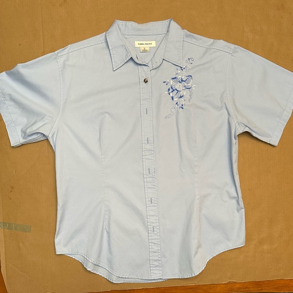 Sierra Pacific Short Sleeve button down shirt - Picture 1 of 3